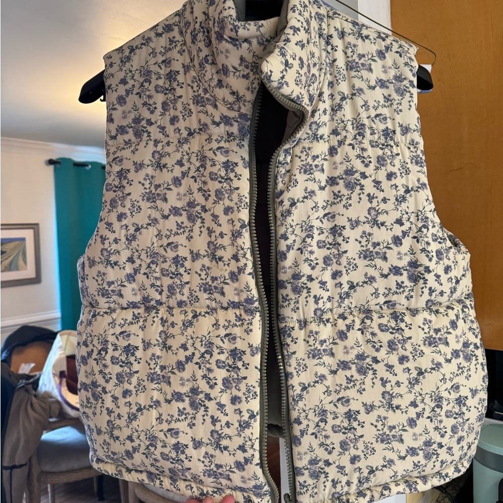 Blank NYC Green & Blue Floral Vest NWOT